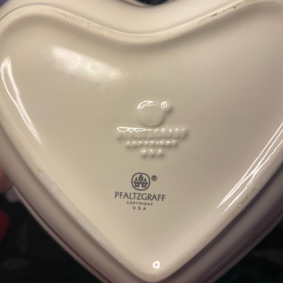 Pfaltzgraff Heart-Shaped Dish with Pink Floral Design Trousseau - Picture 3 of 3